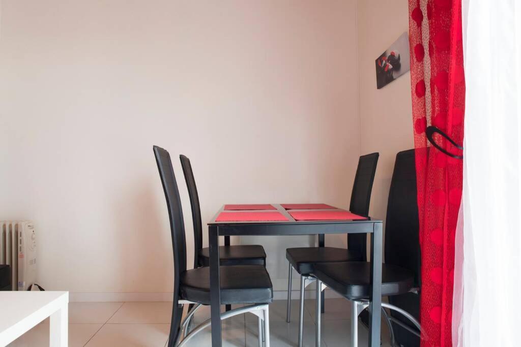 Palavas Les Flots 2 Bedrooms Air-Conditioned 100 Meters From The Beach ภายนอก รูปภาพ